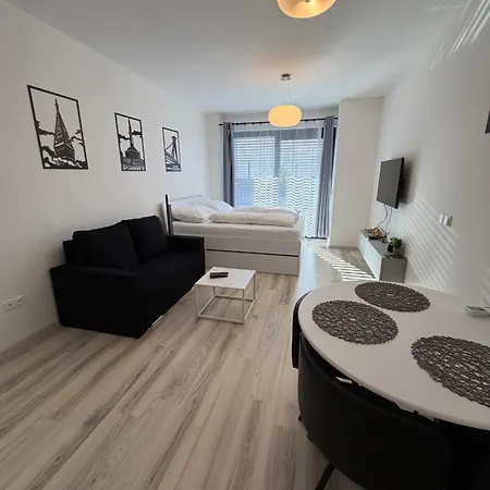 Na Nfs ブラチスラヴァ